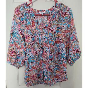 Crown & Ivy Wmn's Smocked V Neck Flamingo Print Top Size S 3/4 Sleeve 100% Rayon